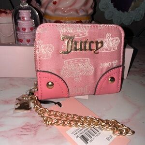 Juicy Couture Juicy Fan Club Small ZA Wristlet Zip Wallet Gold Chain Pink Crown